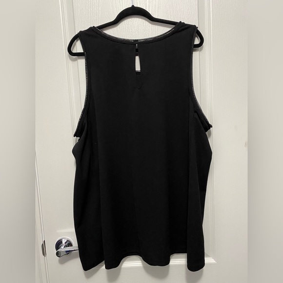 Love & Legend black tank top shell - Picture 2 of 5